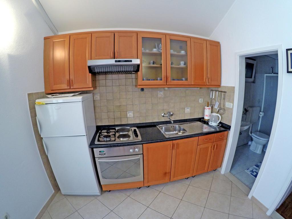 Apartments Ivic Bol Zewnętrze zdjęcie