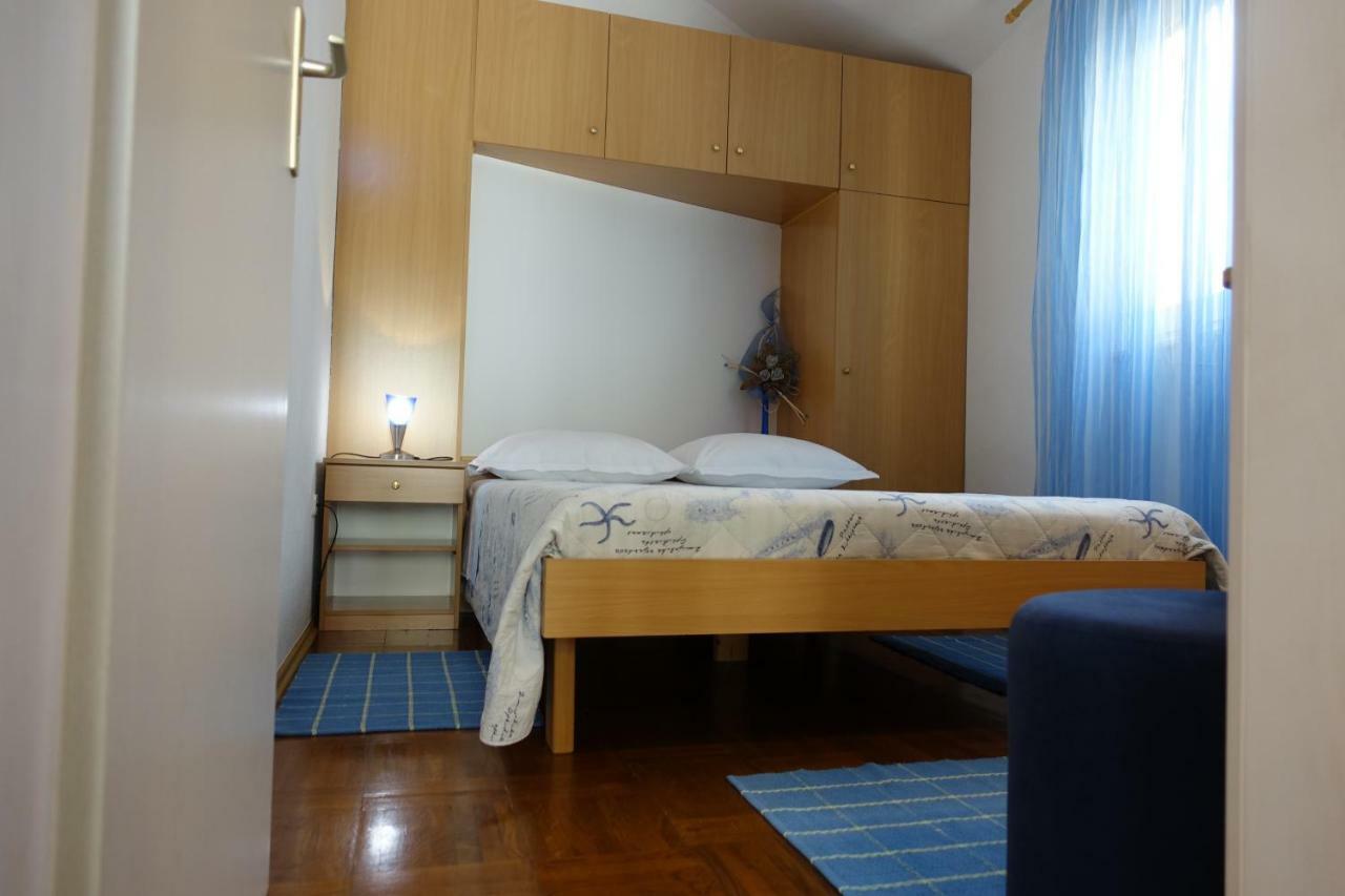 Apartments Ivic Bol Zewnętrze zdjęcie