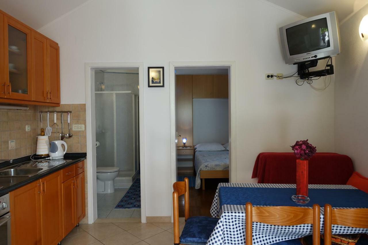 Apartments Ivic Bol Pokój zdjęcie